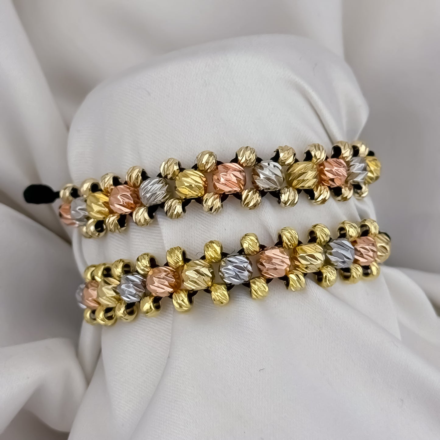 Par de Pulseras Para Parejas 3 Caris en Balin italiano de 3 Oros Tipo Oro de 18k su Labrado en Oro Laminado 18k con Garantía de por vida