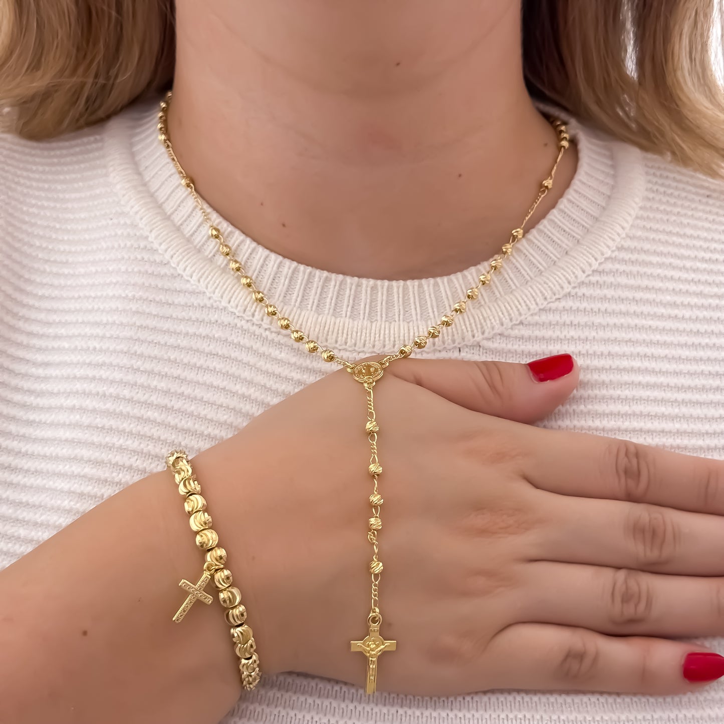 Set Exclusivo de Camandula para Dama de San Benito Proteccion en Balin Diamantado + Pulsera Balin Italiano de 6mm con Dije de Cruz en Oro Laminado 18k con Garantia de por vida