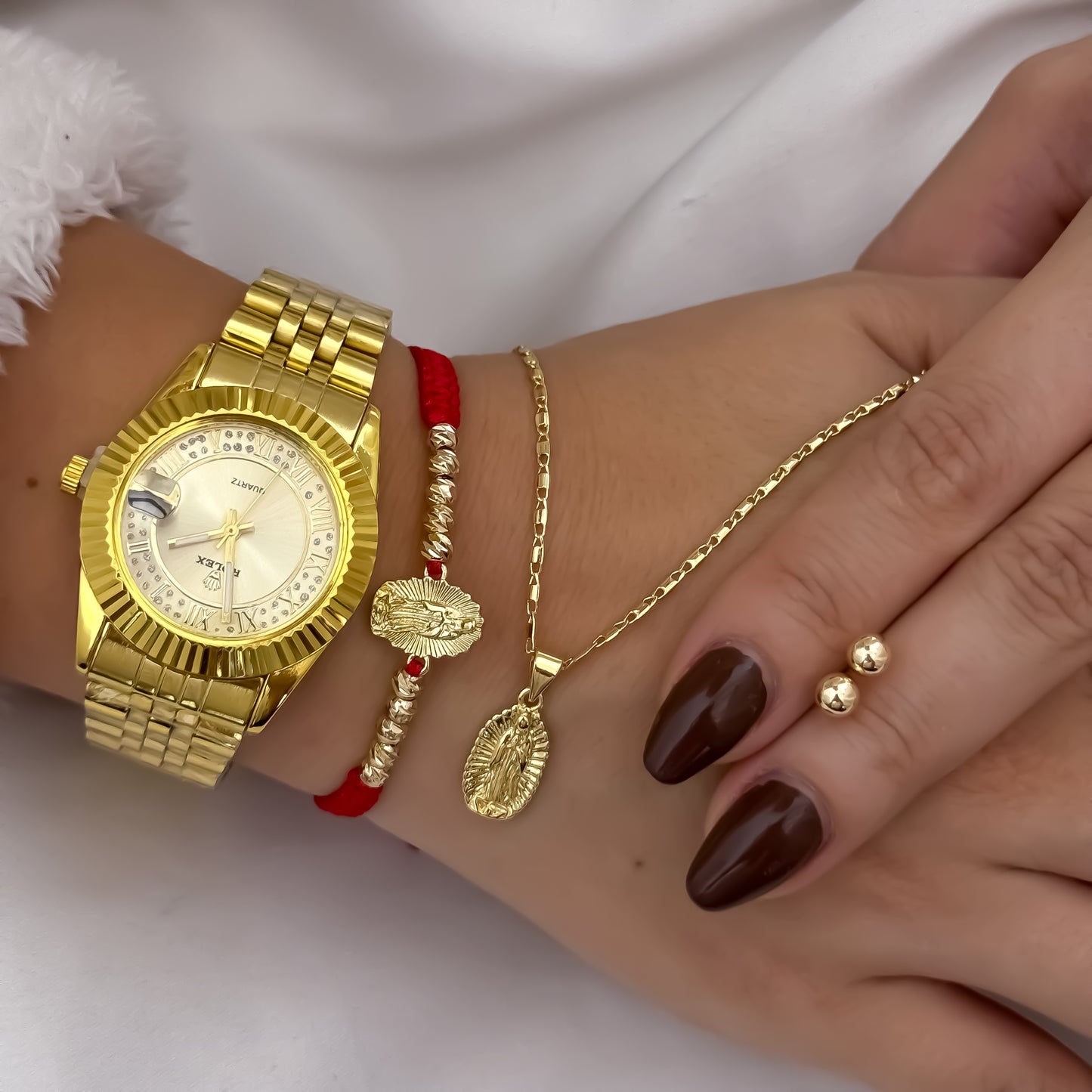 Cadena Tejido Escalera Plana + Virgen de Guadalupe + Pulsera Guadalupe Tallada + Topos Balin de Balin 6mm en Oro Laminado 18k con Gaarantia de por vida Reloj Rolex de Dama