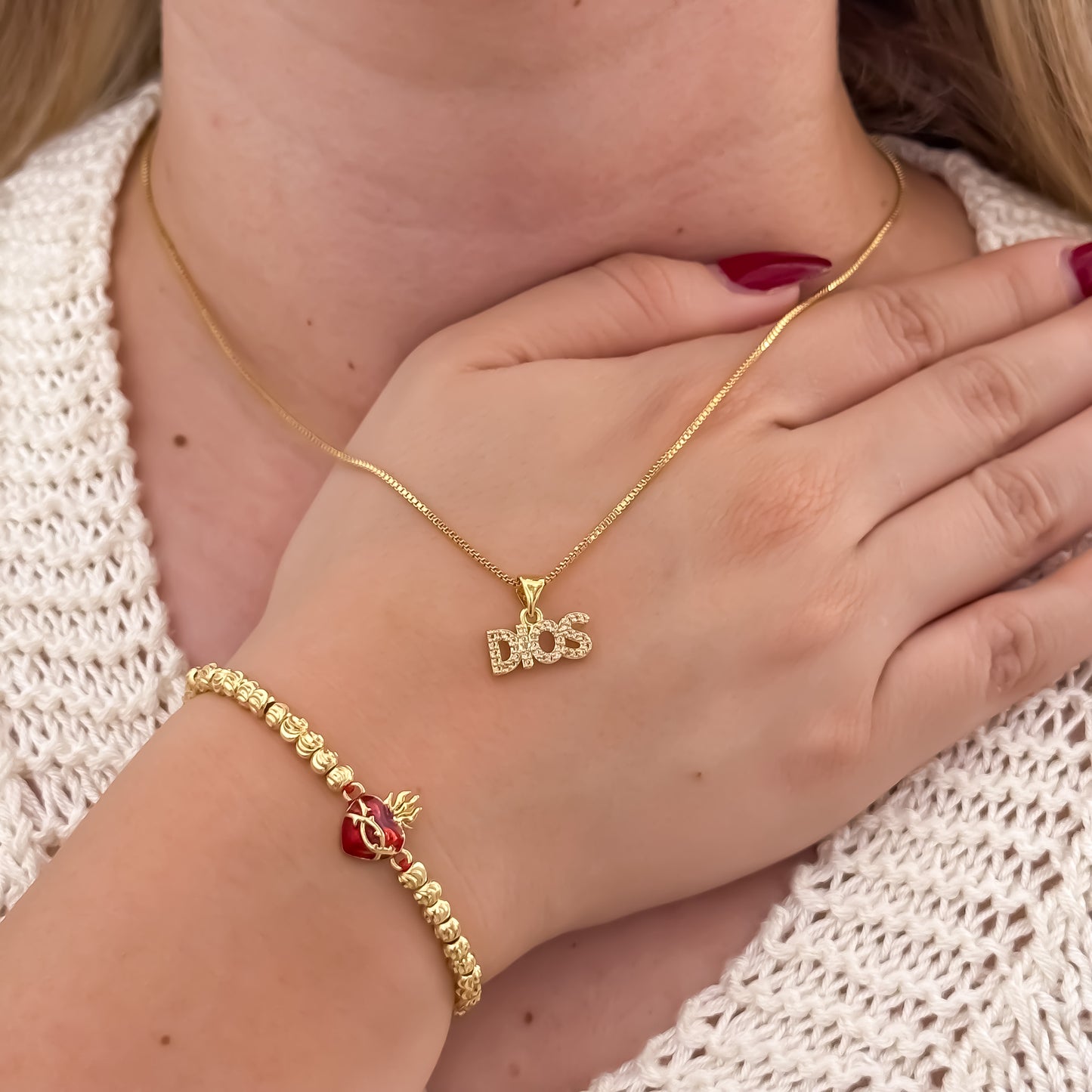 Cadena Tejido Veneciano de 45cm + Dije de DIOS + Pulsera de Corazon de jesus en Balin Italiano en Oro Laminado 18k con Garantia de por vida