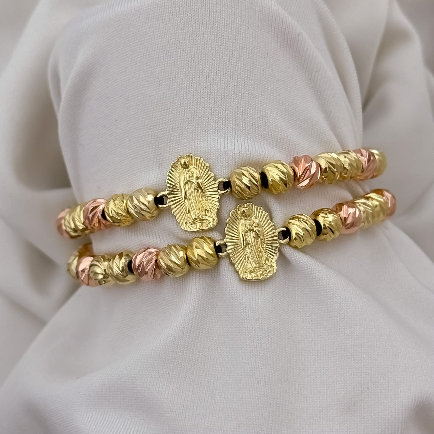 Promoción de Par de Pulseras para Pareja de Virgen de Guadalupe Talla en Balin Italiano 6mm Oro Rosa + Amarillo en Oro Laminado 18k Garantia de por vida