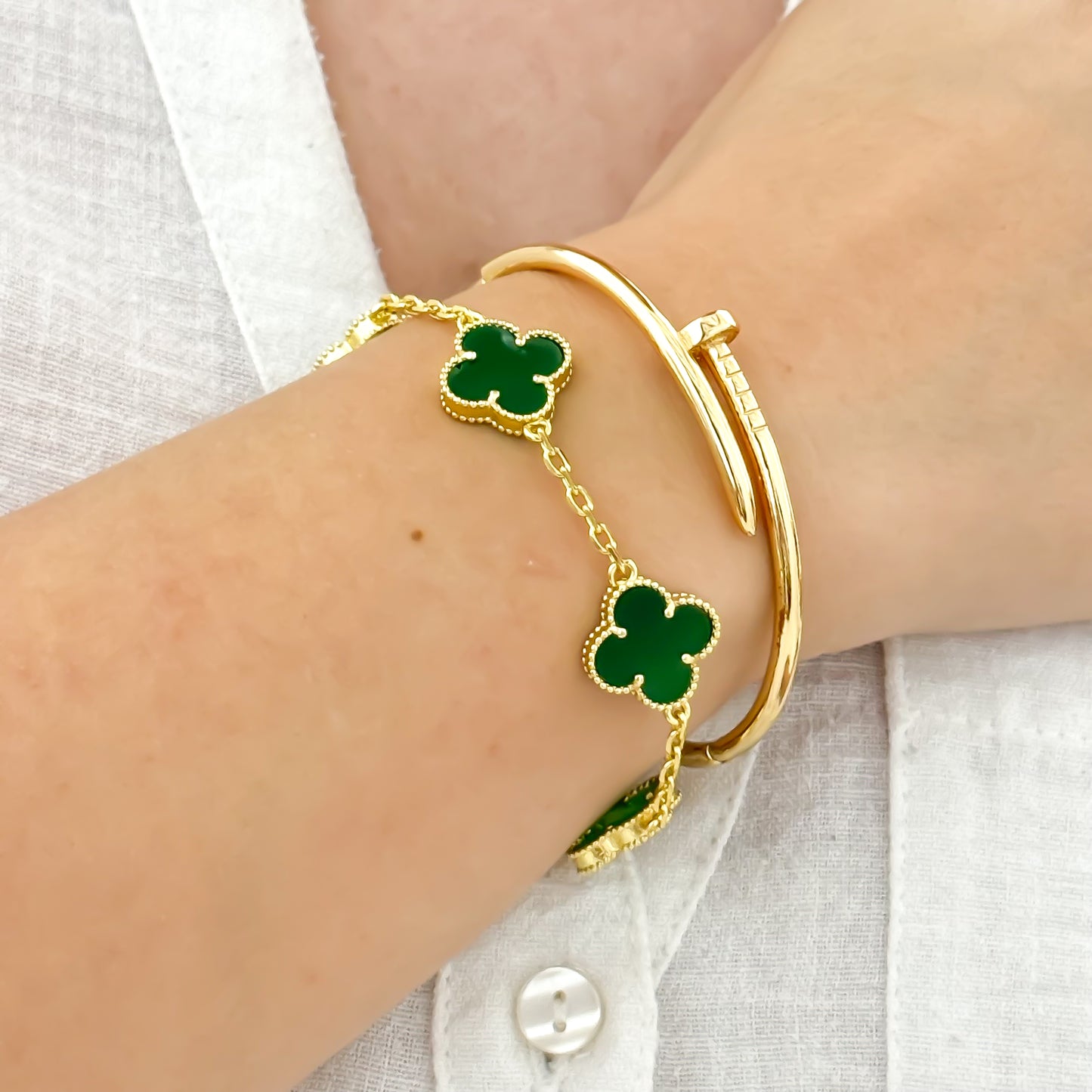 Pulseras Van Cleef Verde Esmeralda de 18cm + Pulsera Clavo para Dama en Oro Laminado 18k con Garantia de por vida