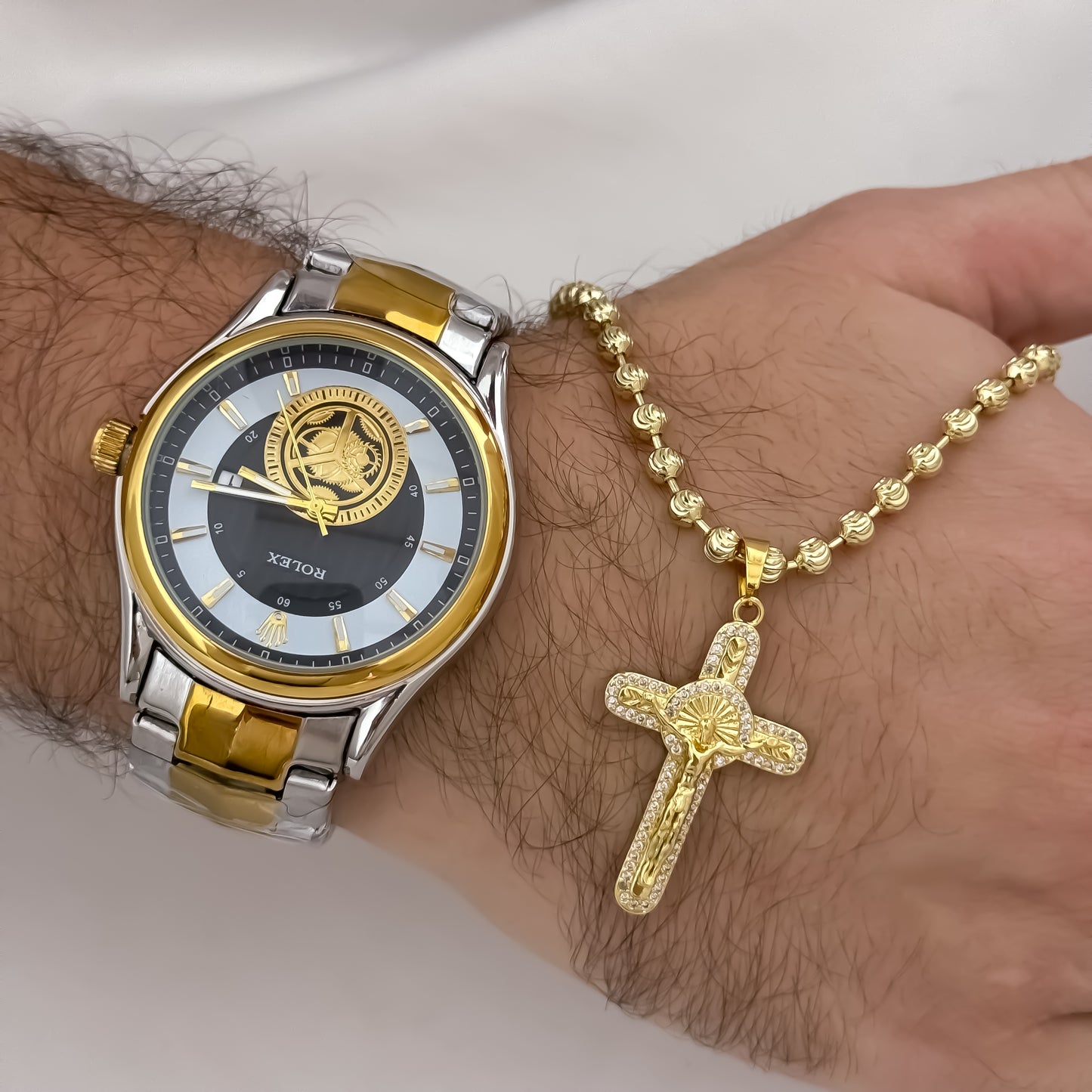 Cadena Tejido Militar Diamantada de 60cm de 4mm de Grosor + Cruz San Benito Protección en Oro Laminado 18k + Reloj Rx Caballero con Garantía