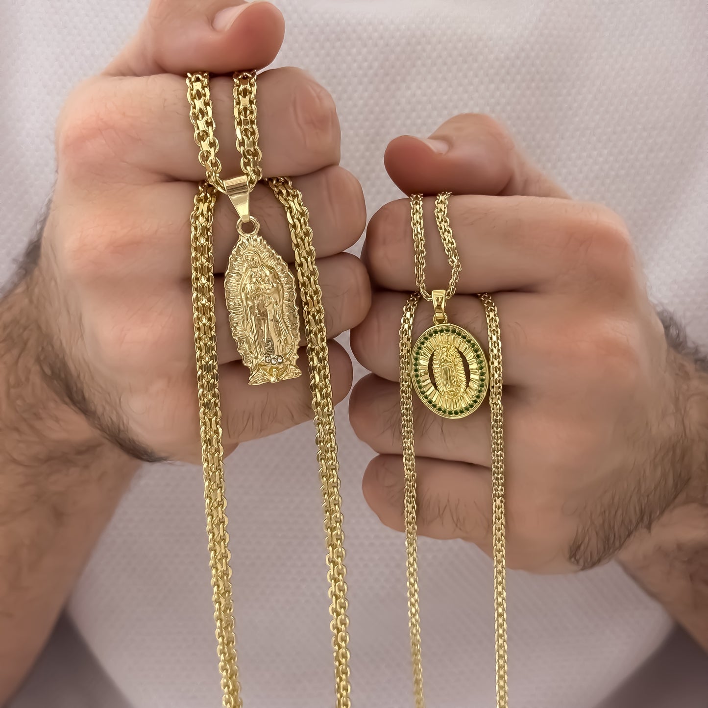 Promocion de Cadenas Para Parejas en Tejido Chino de Dama de 45cm + Hombre de 60cm con Dije de  Virgen de Guadalupe Tallada en Oro Laminado 18k con Garantía de por vida