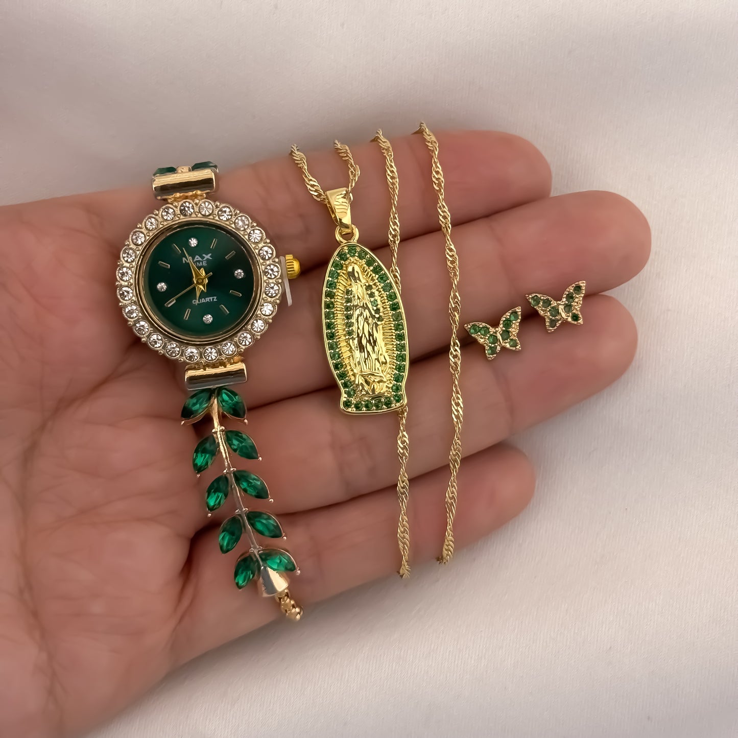 Cadena Tejido Singapur de Dama + Virgen de Guadalupe con Micro Circones verde + Topo Mariposa en Oro Laminado 18k con Garantia de por vida + Reloj de Dama Max