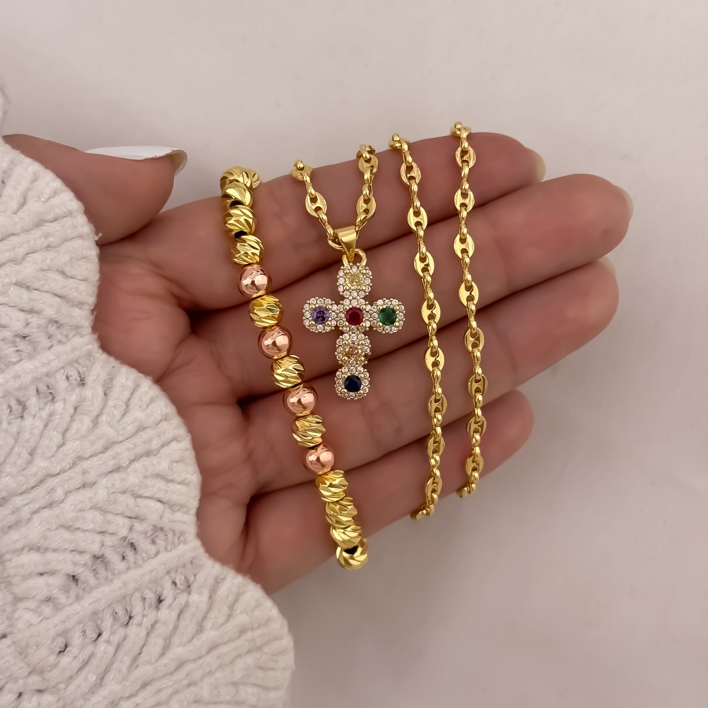 Cadena Tejido Gucci de Dama de 45cm de 3mm + Cruz Micro Circones de Colores + Pulseras Balin Italiano  6mm Y Oro Rosa en Oro Laminado 18k con Garantia de por vida