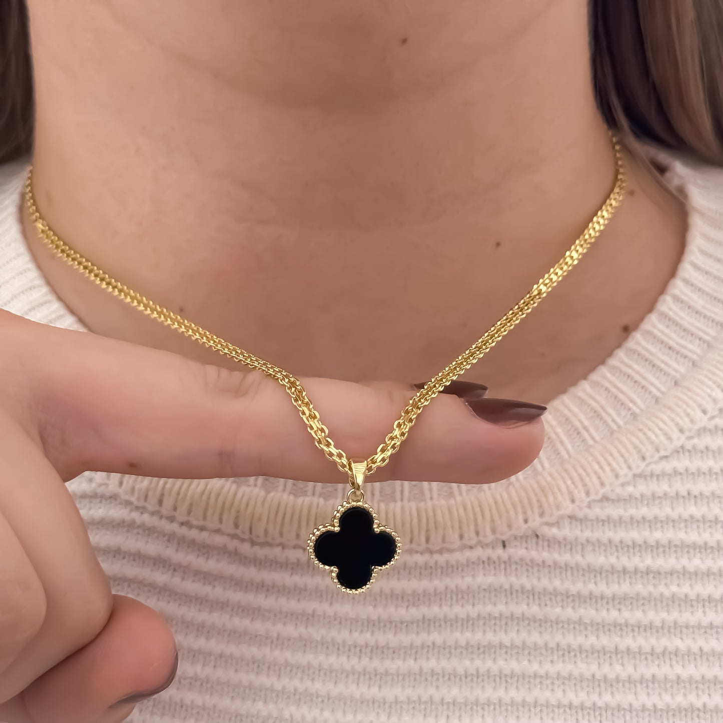Cadena Tejido Chino de Dama de 45cm de 3mm + Van Cleef Negro en Oro Laminado 18k con Garantia de por vida
