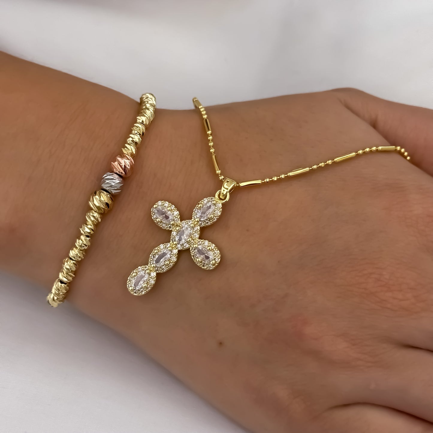 Cadena Tejido Militar Palito de Dama de 45cm + Cruz con Micro circones Cristales + Pulsera 3 Oros  balin italiano de 4mm en oro Laminado 18k