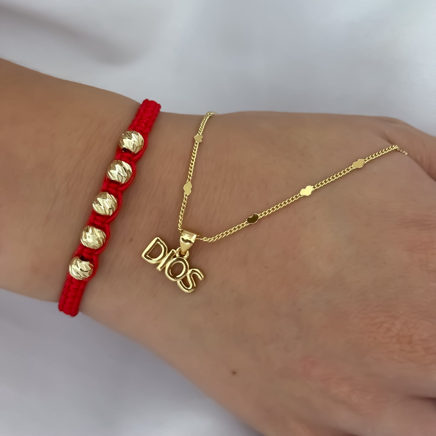Cadena Tejido Cubana con Destello + Dije de Dios + Pulsera Hilo Rojo en Balin italiano de 6mm en Oro Laminado 18k con Garantia de por vida