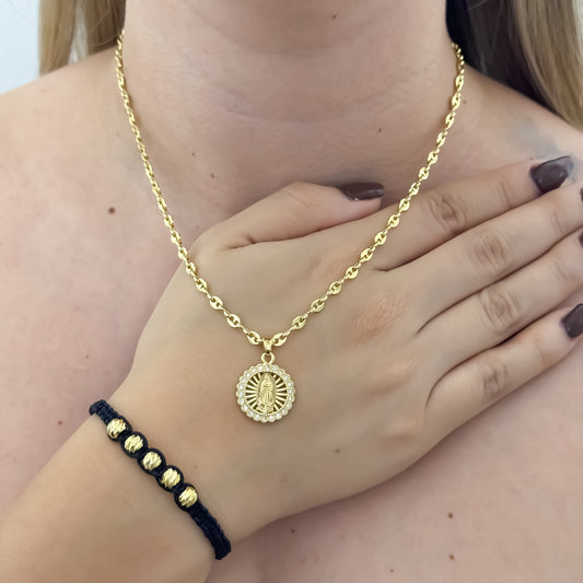 Cadena Tejido Gucci de Dama de 45cm de 3mm de Grosor + Dije de Virgen de Guadalupe con Micro Circones + Pulsera Tejida en balin italiano de 6mm en Oro Laminado 18k