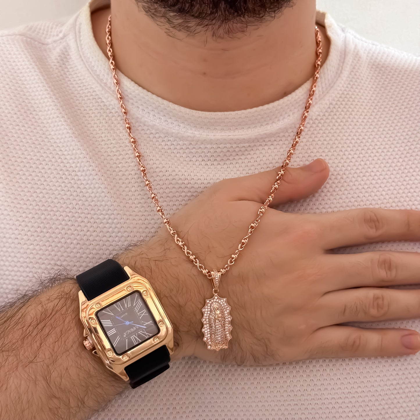 Cadena Tejido Rustica Rosada de 60cm de 3mmm + Virgen de Guadalupe Rosada + Reloj Catier en Oro Rosa en Oro Laminado 18k con Garantia de por vida