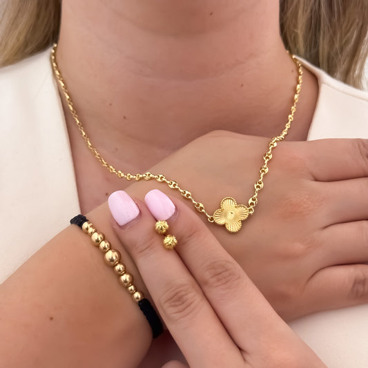 Choker Tejido Gucci de 45cm de 3mm  con Dije de Van Cleef + Topo Balin Diamantado + Pulseras Tejida Balin Liso de 4mm y 5mm en Oro Laminado 18k con Garantía de por vida