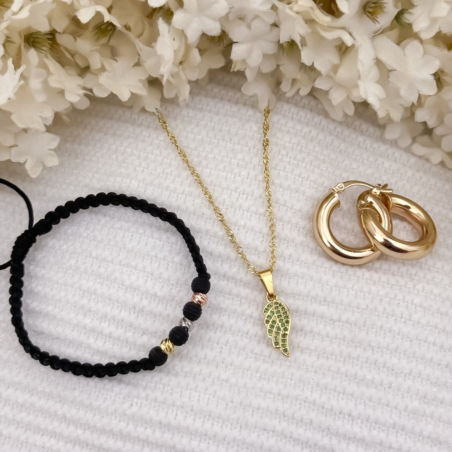 Cadena Tejido Singapur de Dama de 45cm + Alar con Circones Verde Esmeralda + Pulseras de 3 Oros Italiano + Candongas Tubular en Oro Laminado 18k con Garantia de por vida