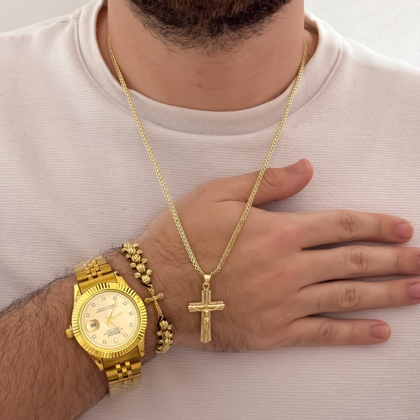Cadena Tejido Chino de Hombre de 60cm de 3mm + Cruz Cristo Madero + Pulsera Cruz Doble Carril Balin Italiano de 6mm + Reloj Rolex 1.1 en Oro Laminado 18k con Garantia de por vida