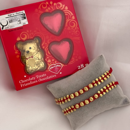 Pulseras para Parejas Hilo Rojo en Balin Italiano de 6mm & 4mm en en Oro Laminado 18k con Garantia de por vida + Chocolate San Valentín