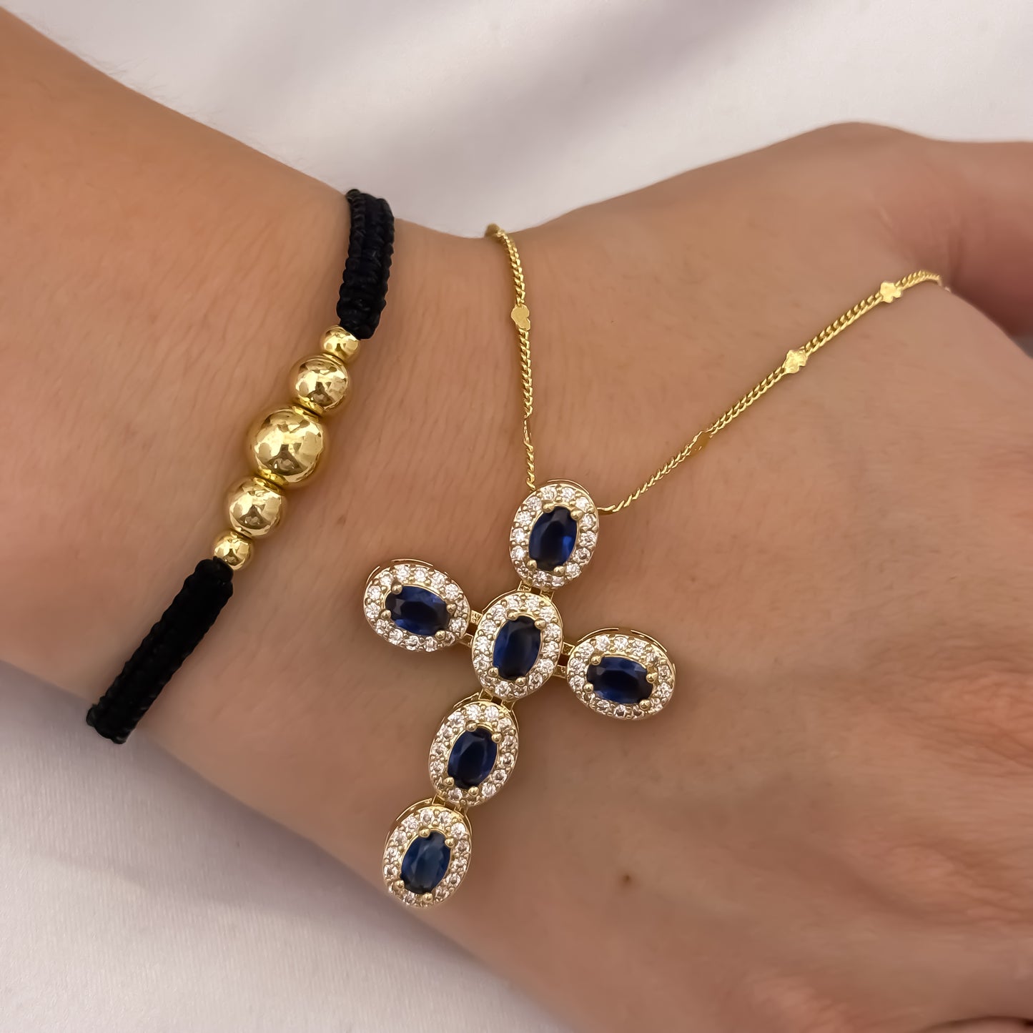 Cadena Tejido Cubana de Dama de 45cm + Cruz con Micro Circon Azul + Cristales + Pulseras Balines de 5m 6mm en Oro Laminado 18k con Garantía de por vida