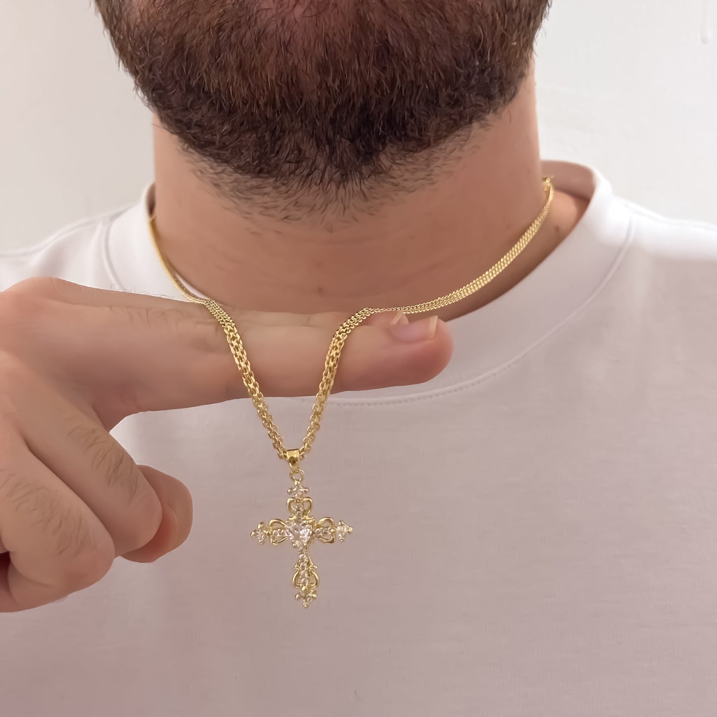 Cadena Tejido Chino de Hombre de 60cm de 3mm + Cruz Cristo Micro Circones Blancos en Oro Laminado 18k con Garantia de por vida