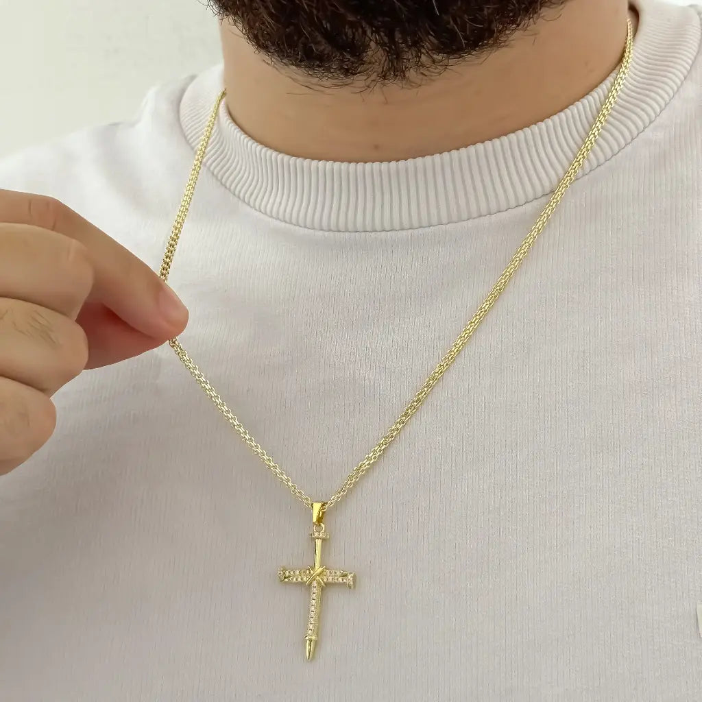 Cadena Tejido chino de hombre de 60cm de 3mm de grosor + Cruz Clavo de micro circones  cristal en Oro Laminado 18k con Garantia de por vida