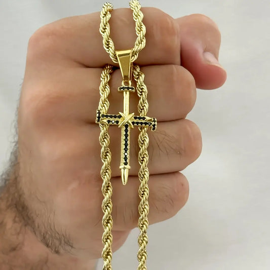 Cadena Tejido lazo grueso de Hombre de 60cm de 5mm de Grosor + Cruz clavo con micro circones negro en Oro Laminado 18k con garantia de por vida